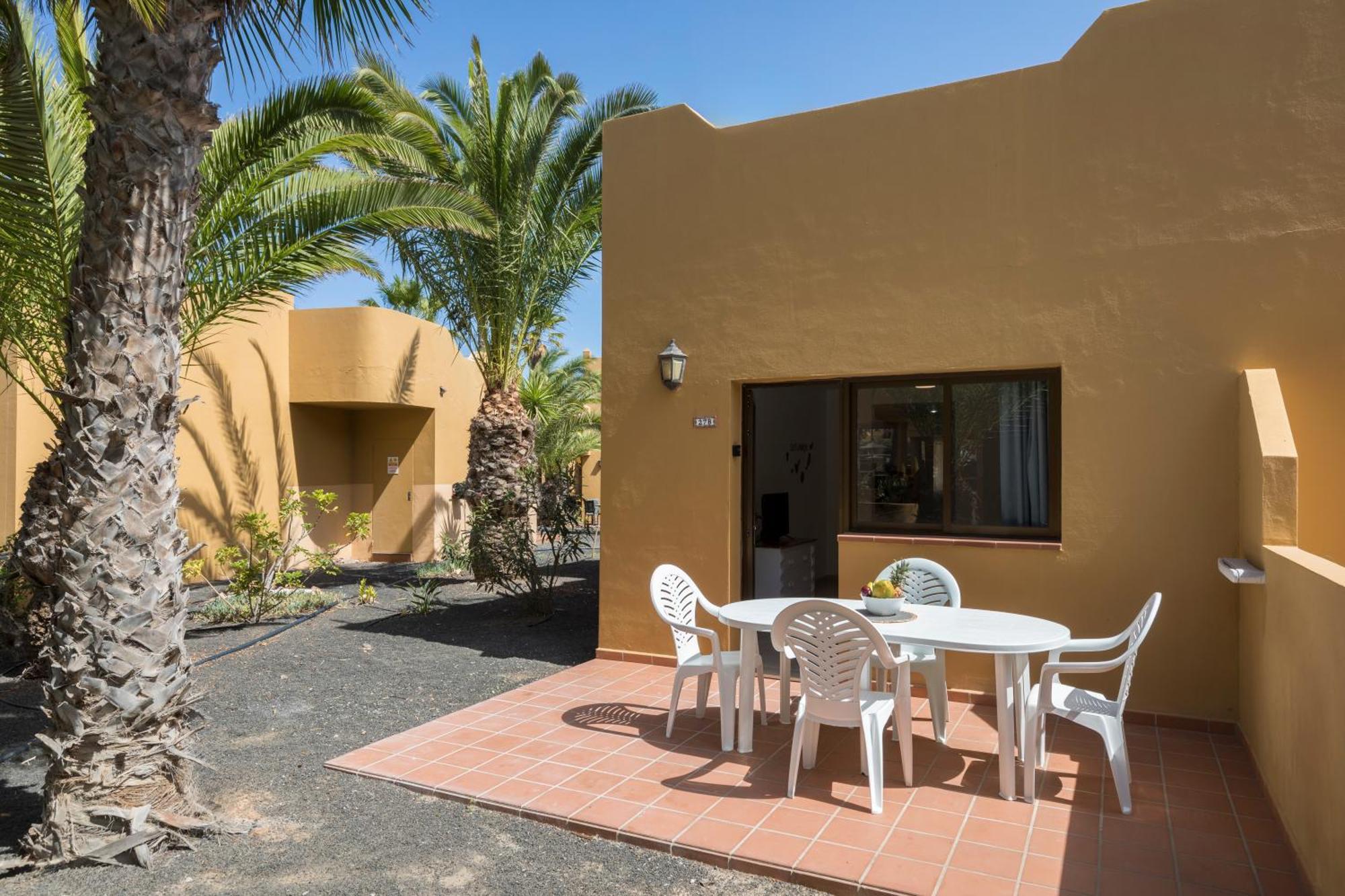 Home2Book Sunny Apt, Terrace & Pool Corralejo Exterior photo